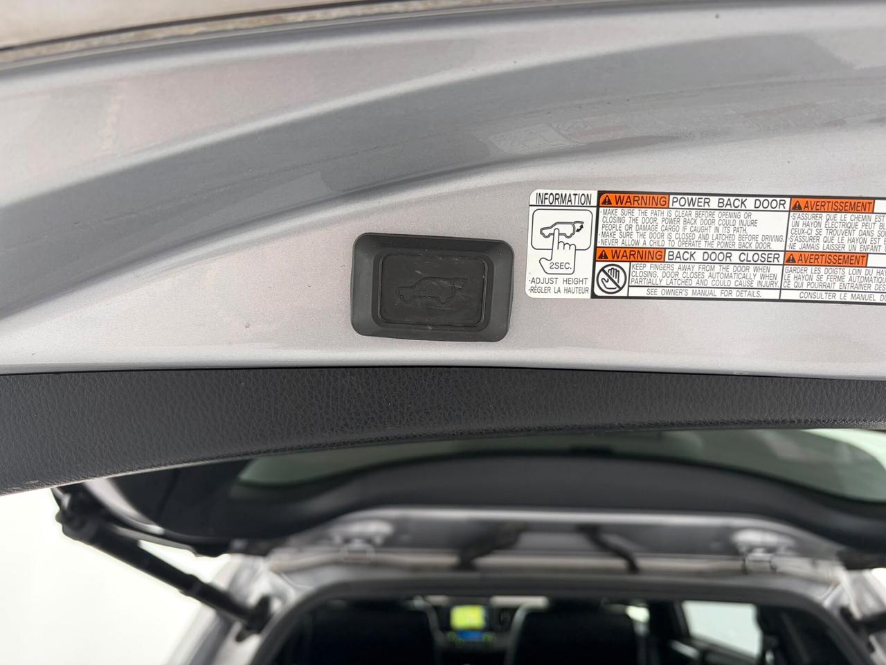 Toyota RAV4 2.0 D-4D 2WD Style