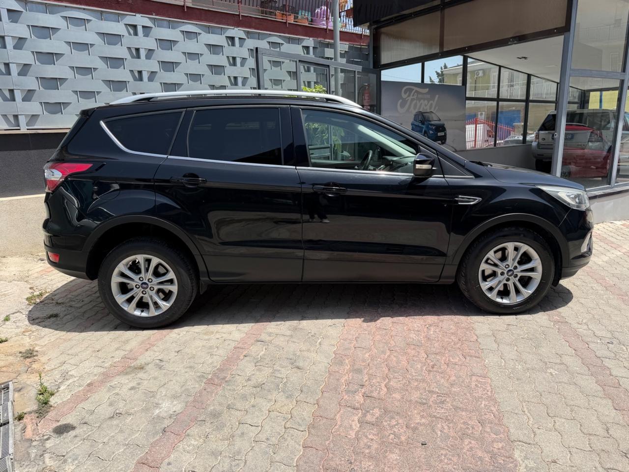 Ford Kuga 1.5 TDCI 120 CV Powershift Titanium 2018
