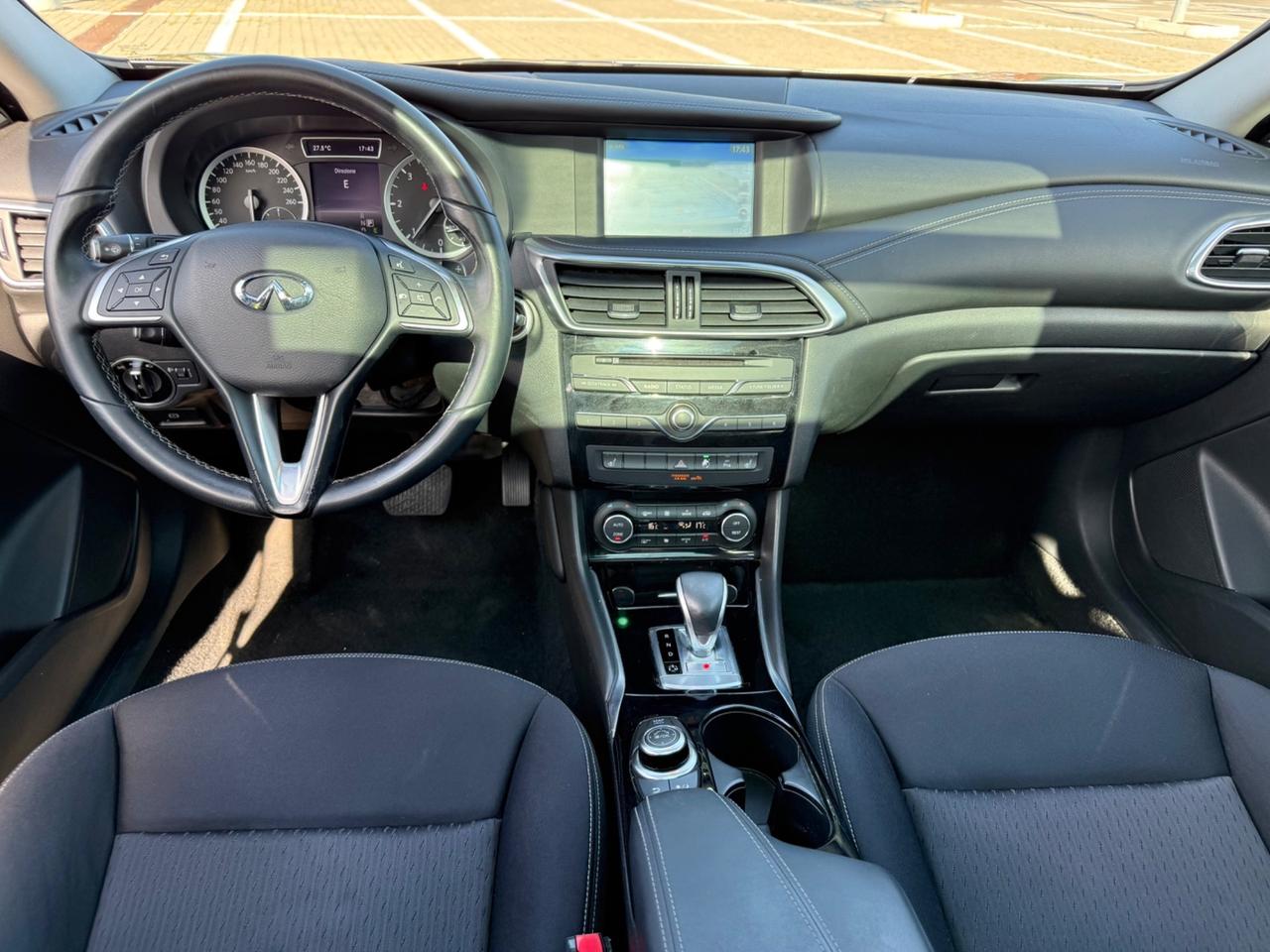 Infiniti Q30 1.5 diesel 109Cv DCT Automatik*Navi*Panorama