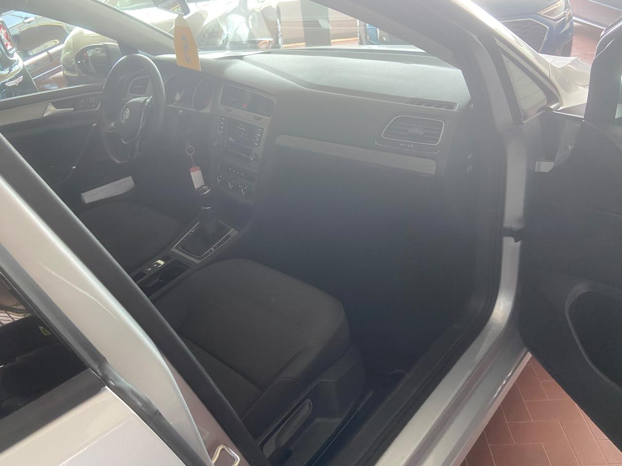 Volkswagen Golf 5p 1.6 tdi (btdi) comfortline business 110cv