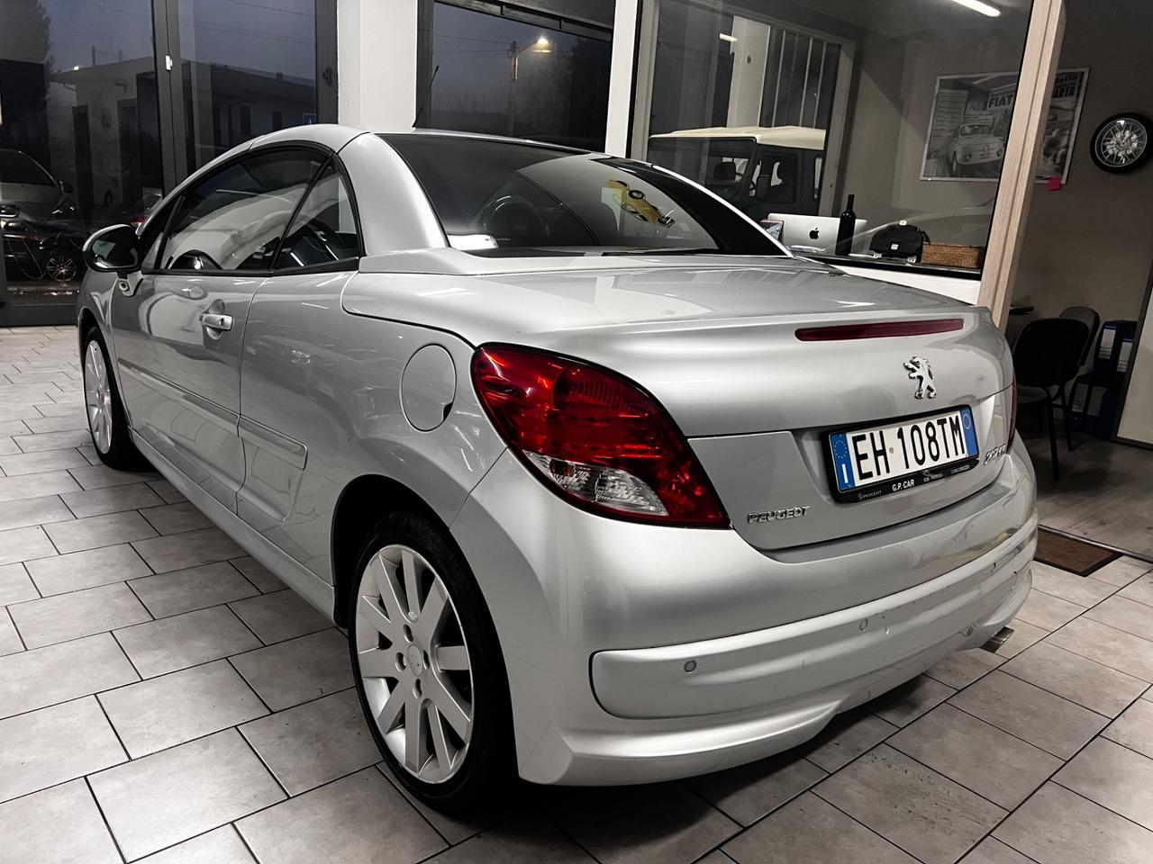 Peugeot 207 1.6 8V HDi CABRIOLET