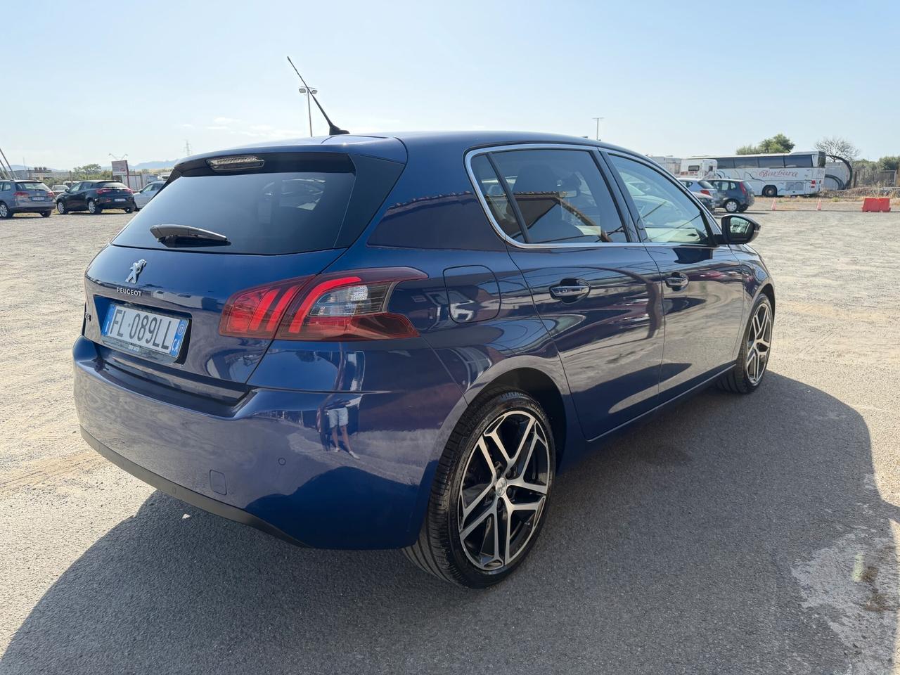 PEUGEOT 308 1.5 BlueHDi 120cv Allure GARANTITA