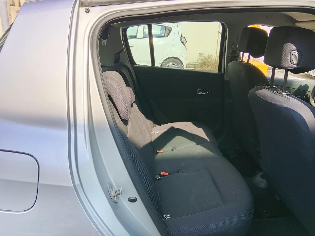 Renault Clio 1.5 dCi 85CV 5 porte Confort