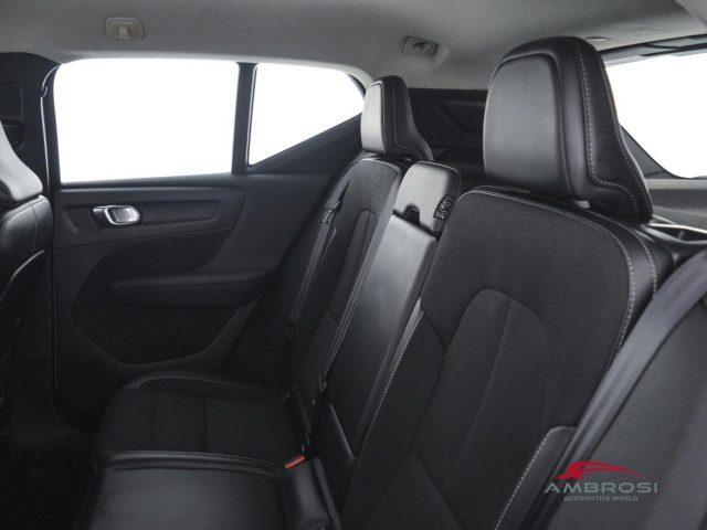 VOLVO XC40 D3 AWD Geartronic Momentum