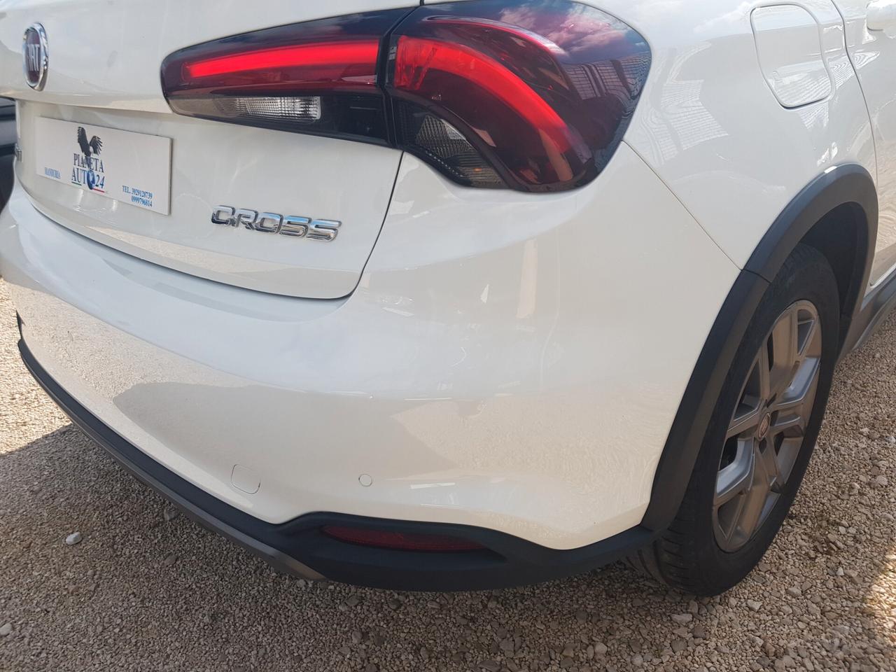 Fiat Tipo Cross 1.6 Mjt 130cv Navy Led Cruise Sensori