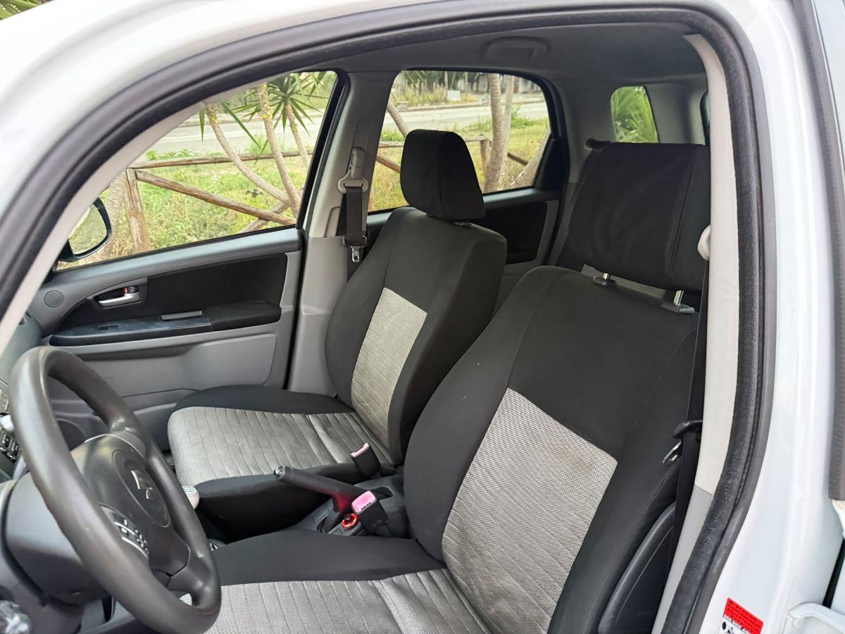 SUZUKI - SX4 - DDiS 16V Outdoor Line GL