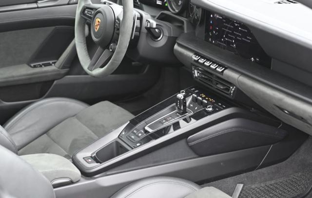 PORSCHE 911 Carrera 4 GTS BOSE TETTO PASM