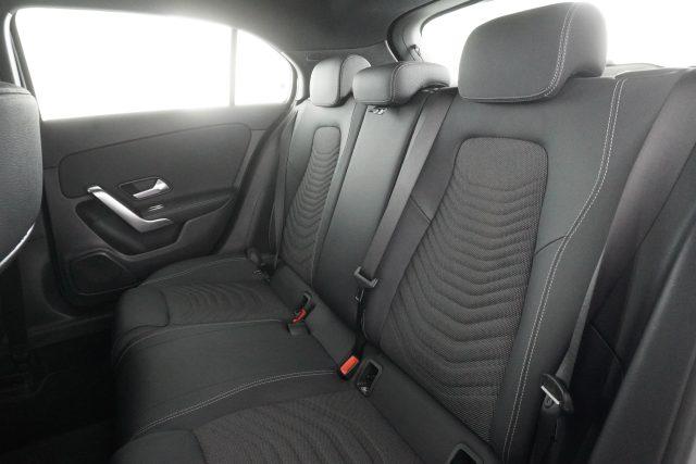 MERCEDES-BENZ A 180 A 180 Automatic Progressive Advanced