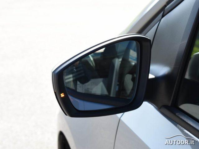 VOLKSWAGEN up! 1.0 5p. eco move up! Retrocamera, Sedili riscaldat