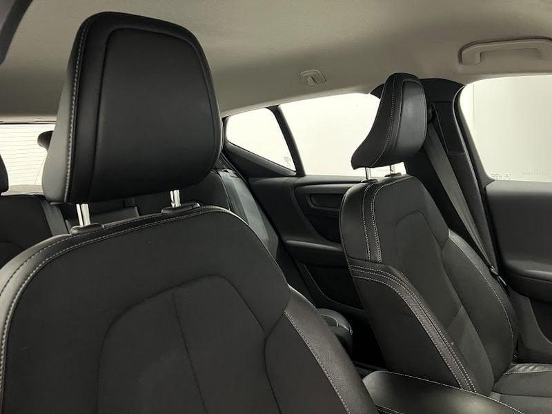 Volvo XC40 T2 Geartronic Momentum