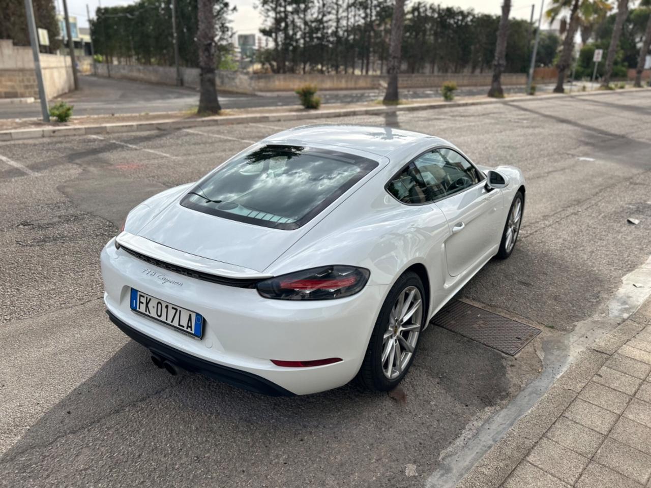 Porsche 718 Cayman 2.0