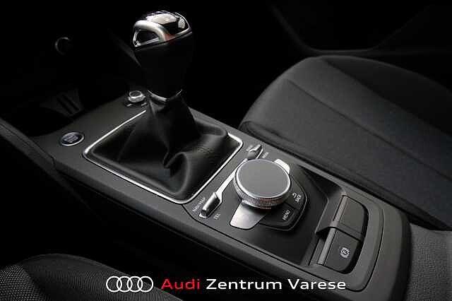 Audi Q2 30 TFSI 110CV Advanced