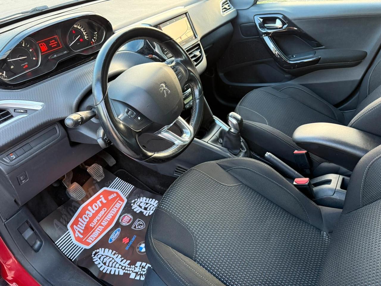 Peugeot 208 Hdi - 75 cv Full Optional