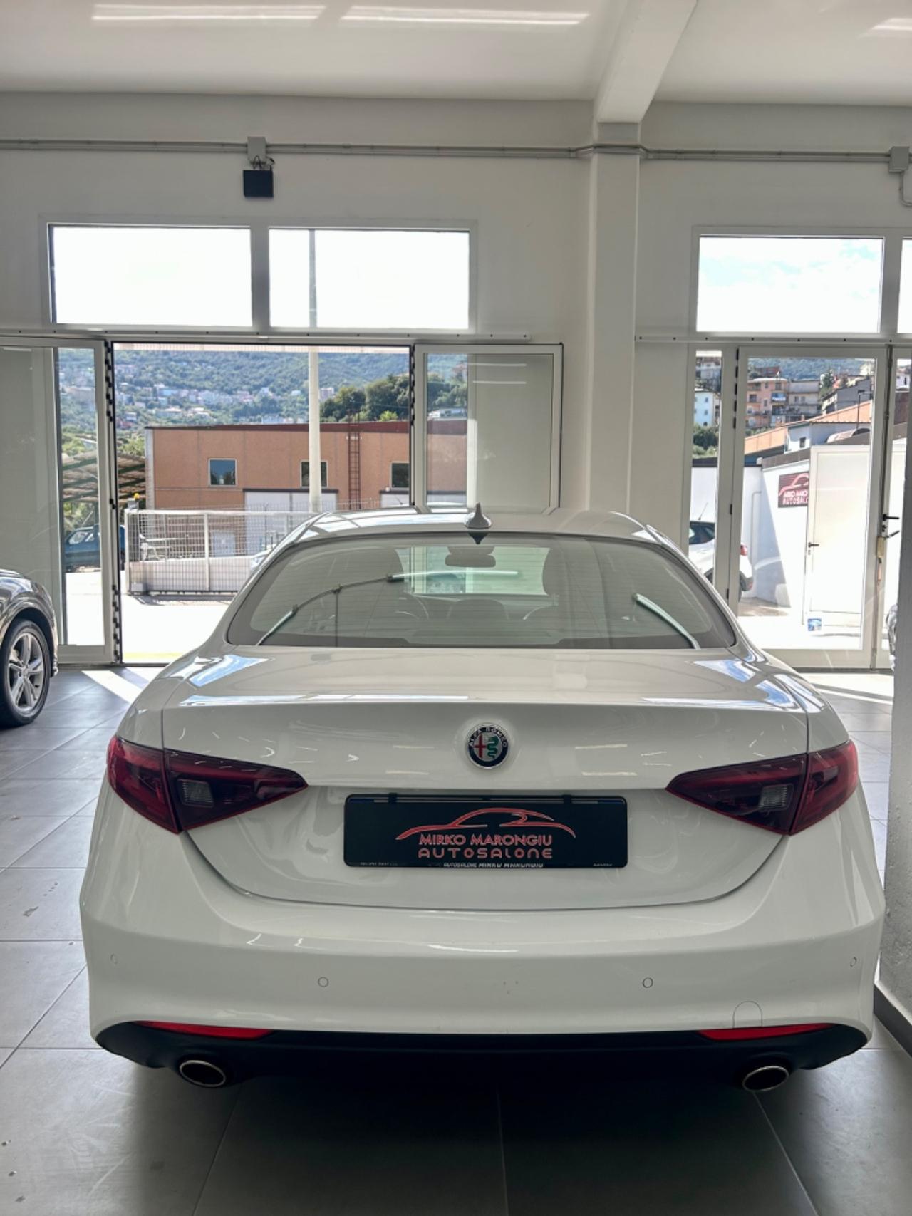 Alfa Romeo Giulia 2.2 180 CV AT8 Super FINANZIABILE