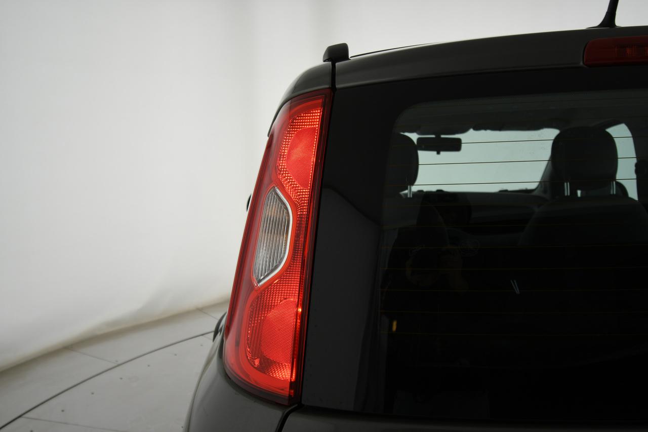 FIAT Panda 1.0 firefly hybrid City Life s&s 70cv NEOPATENTATI