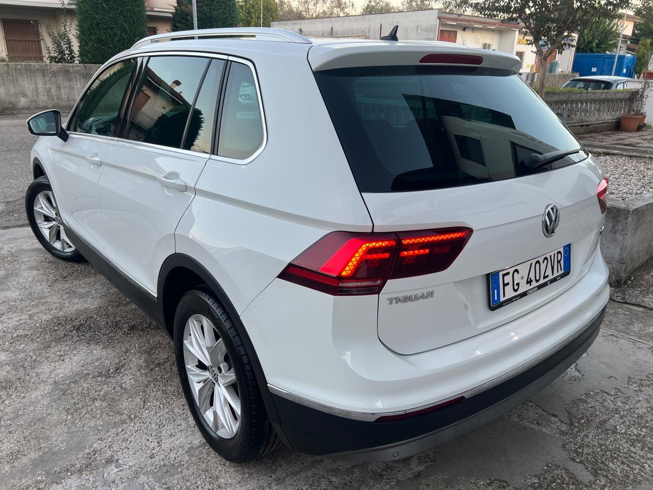 Volkswagen Tiguan 2.0 TDI DSG 4MOTION FULL OPT
