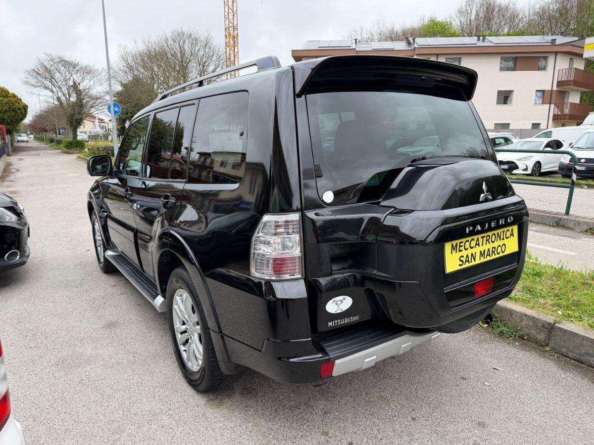 MITSUBISHI - Pajero - 3.2 DI-D 16V A/T 5p. Instyle #TAG.CERTIFICATI
