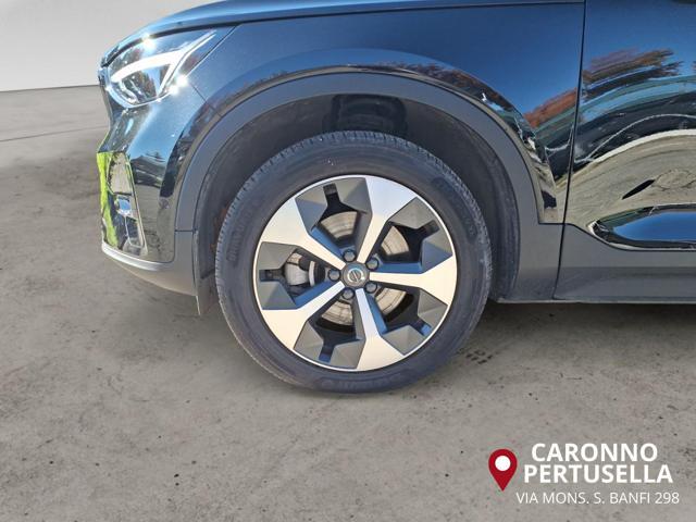 VOLVO XC40 B3 automatico Ultimate Dark