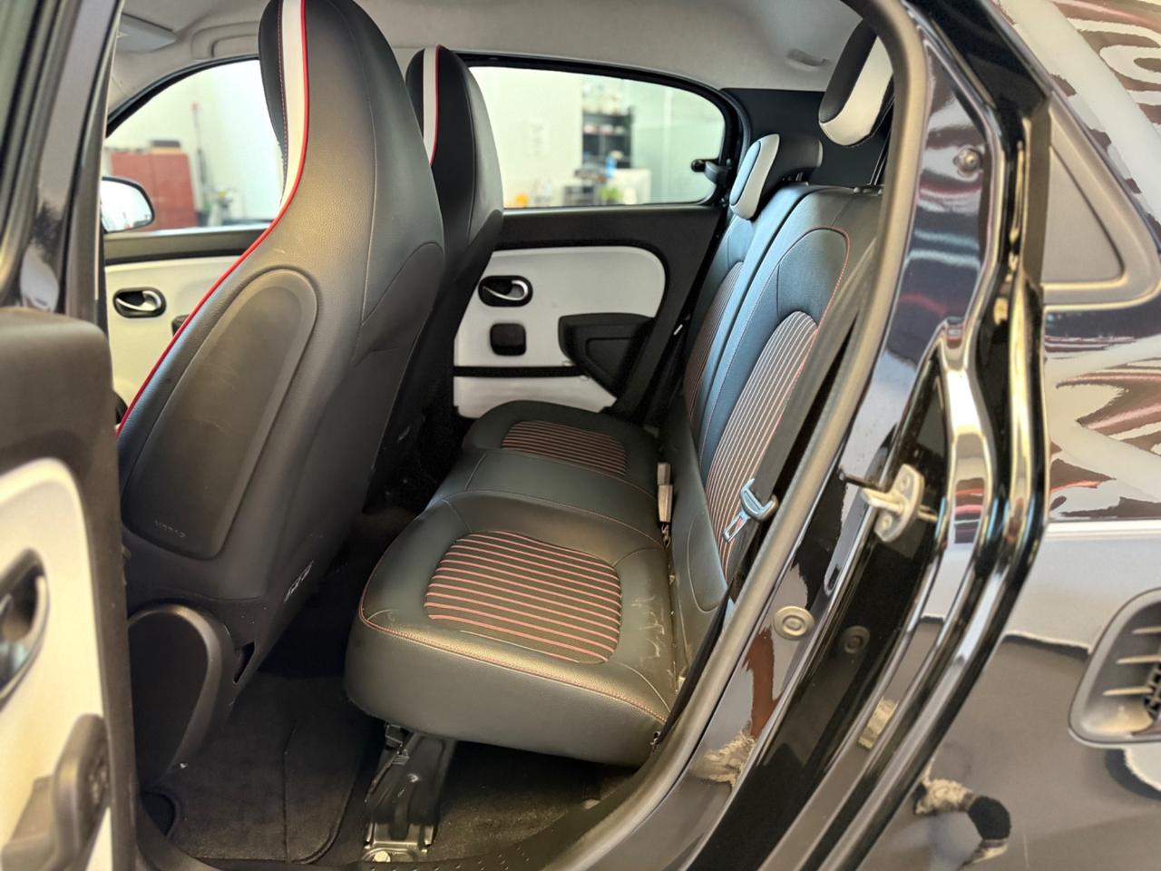 Renault Twingo SCe 65 CV Signature