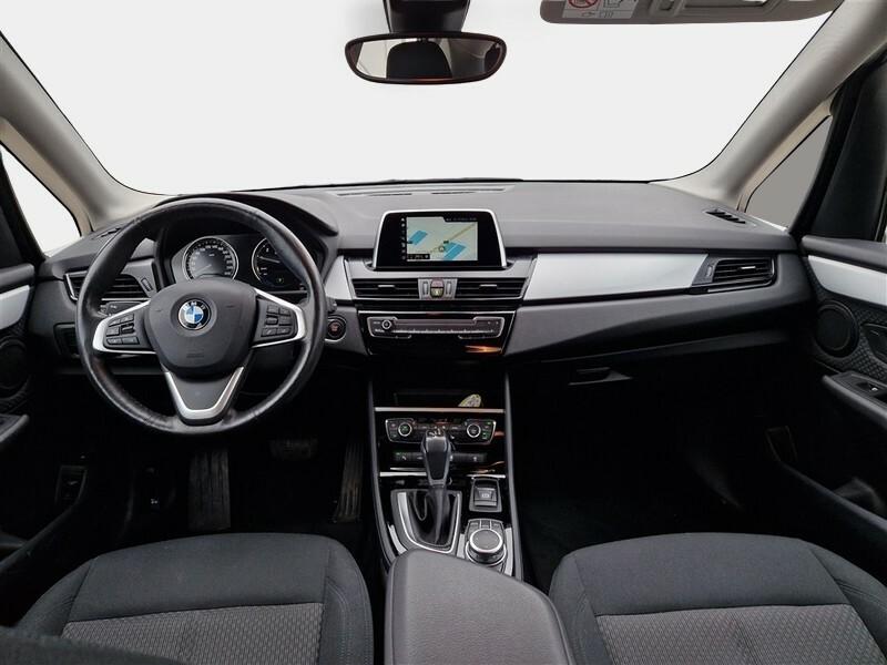 BMW 225 e ACTIVE TOURER iPerformance Business autom.