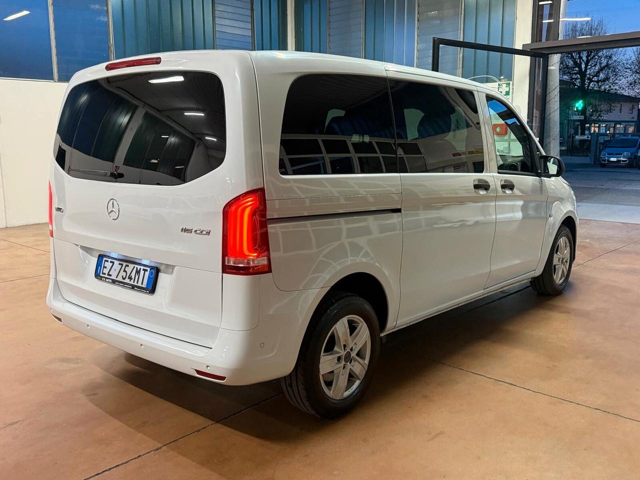 Mercedes Benz 116 CDI AUTOMATICO 6 POSTI AUTOCARRO MIXTO COMPACT