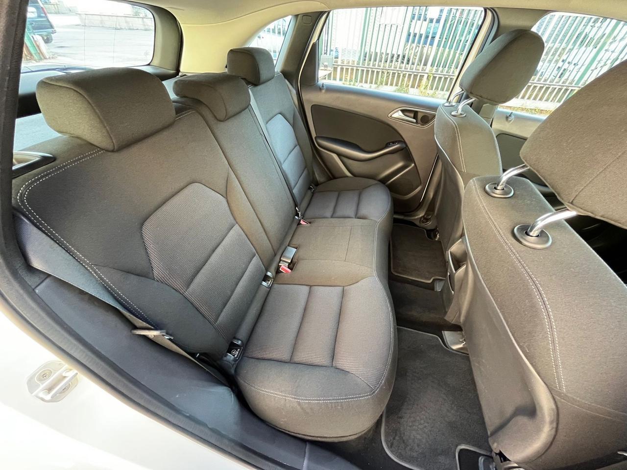 Mercedes-benz B 200 NGD. Benzina/metano