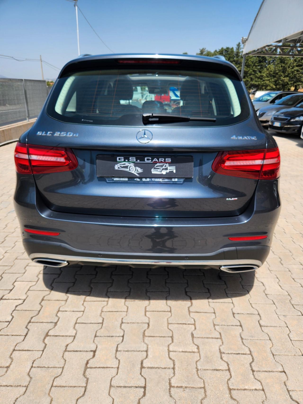 Mercedes-benz CLA 250 Glc AMG 4 MATIC STRAFULL
