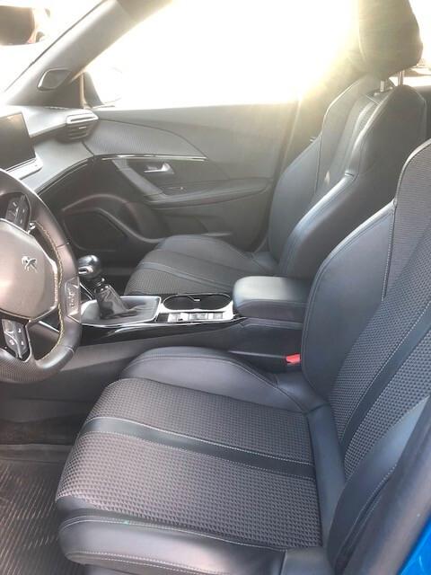 Peugeot 2008 BlueHDi 110 S&S GT