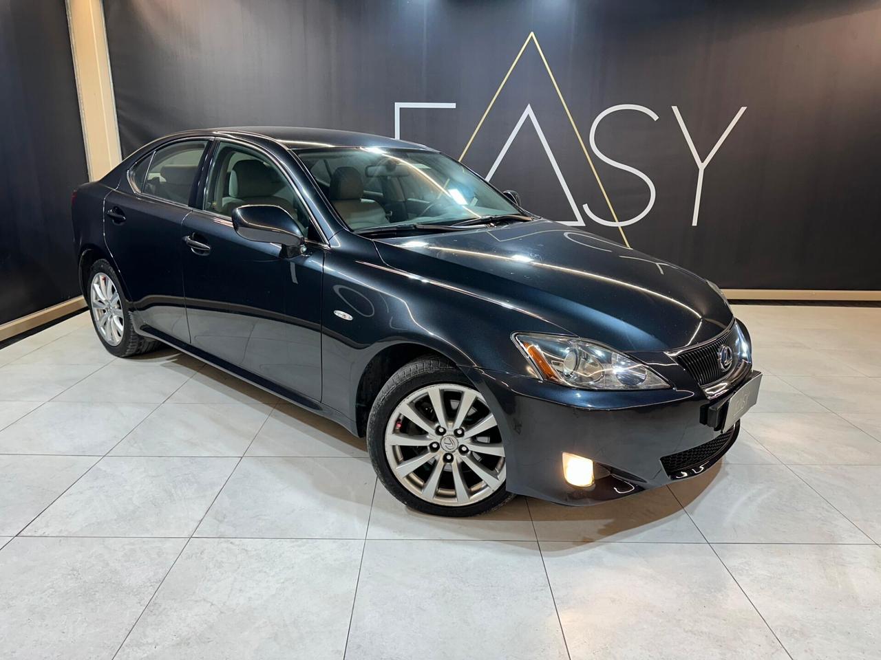 Lexus IS 220d 2.2 Luxury