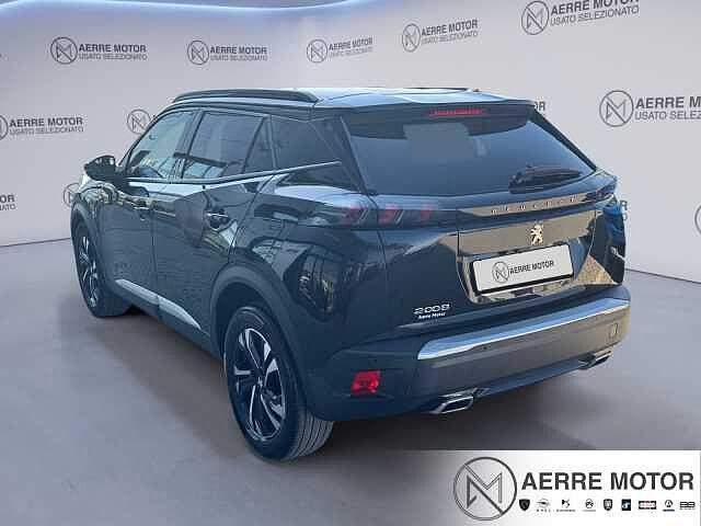 Peugeot 2008 1.2 PureTech 130 CV ALLURE