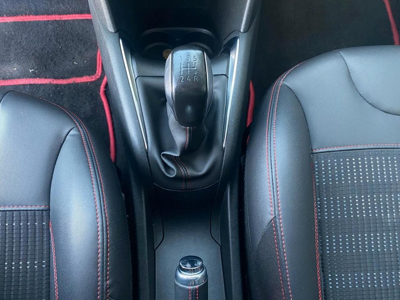 Peugeot 208 GT Line