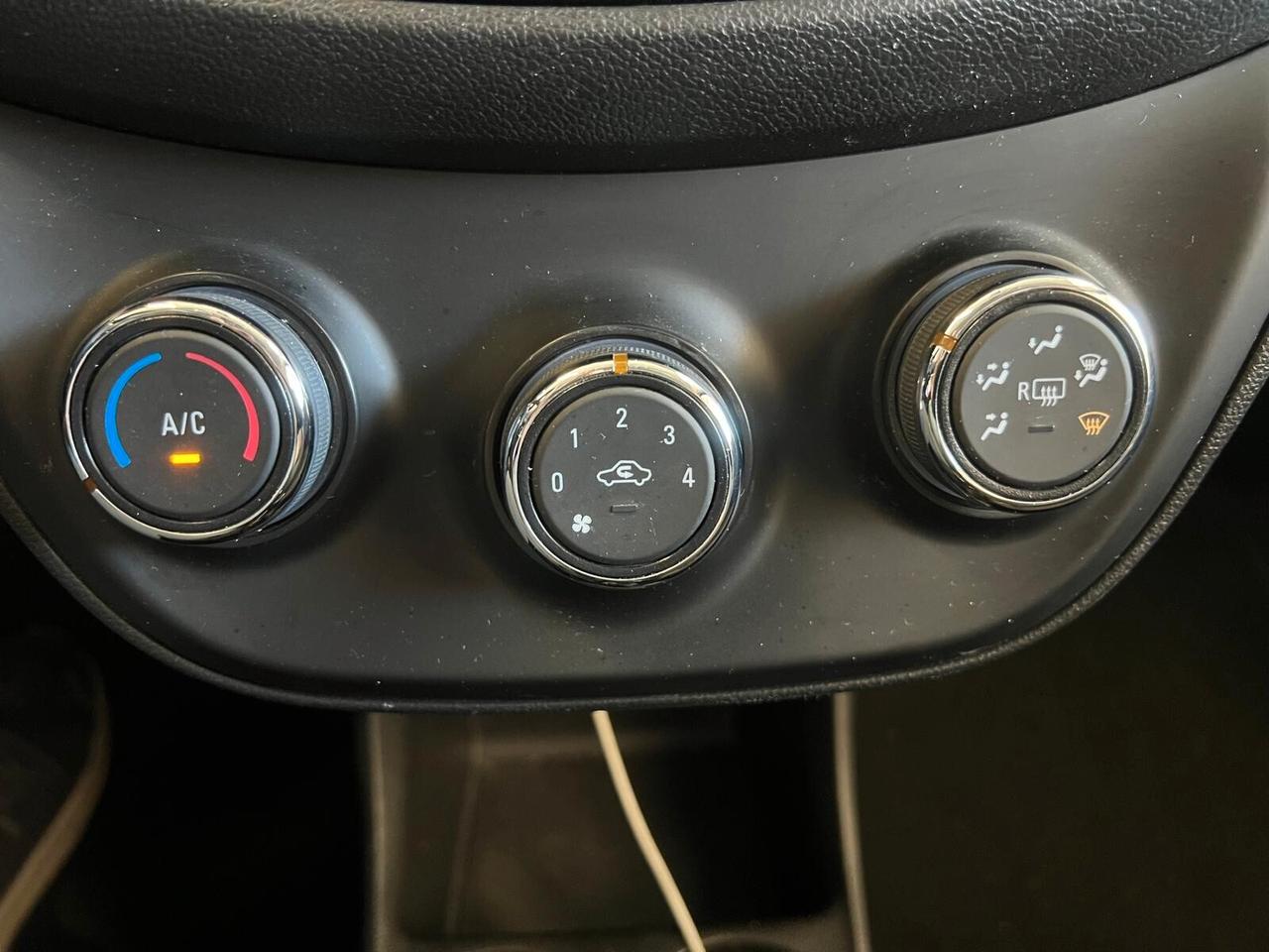 Opel Karl Rocks 1.0 73 CV 44.000KM CERTIF AZIENDALE UNIPRO