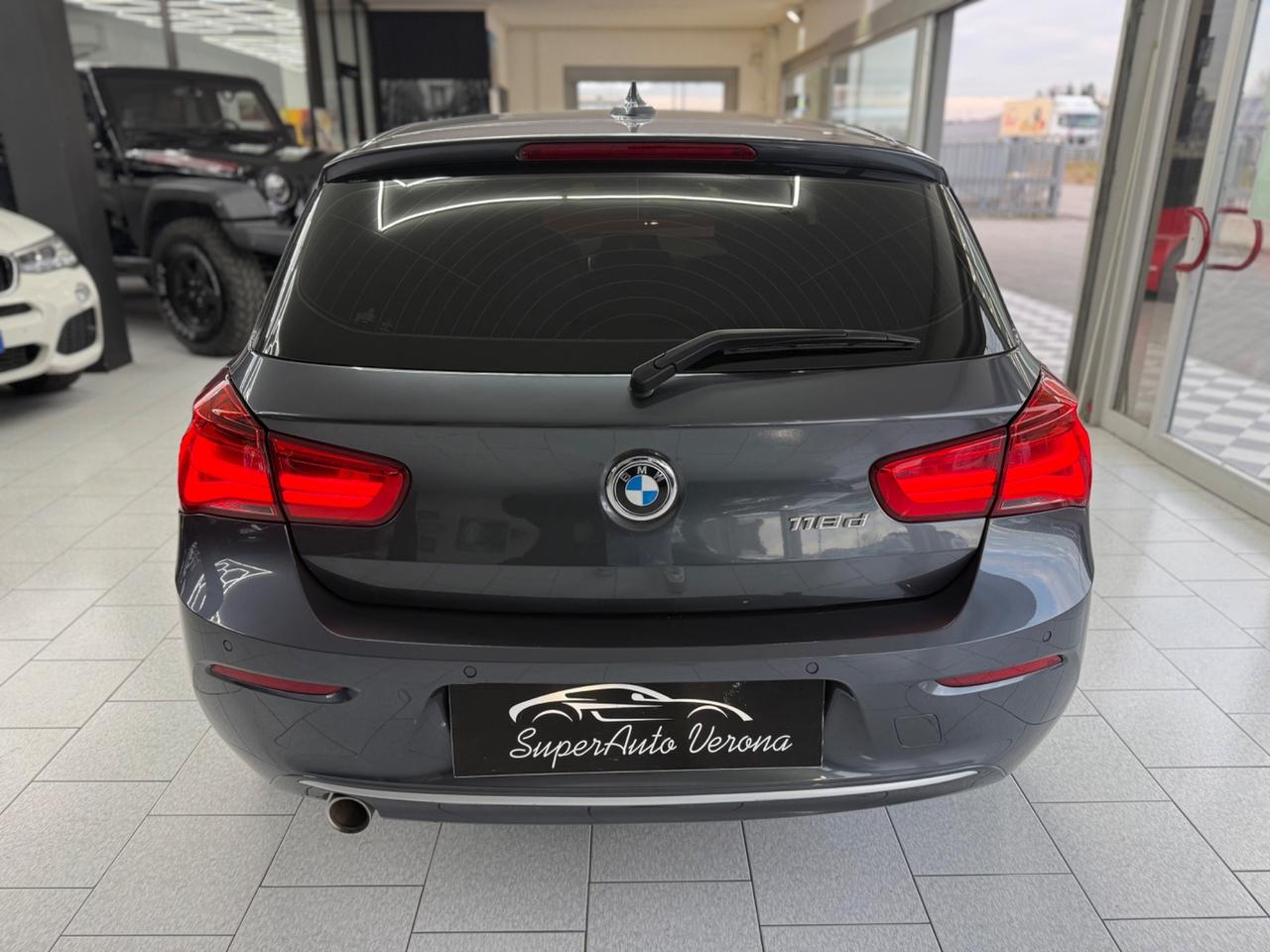 Bmw 118 118d 5p. Urban