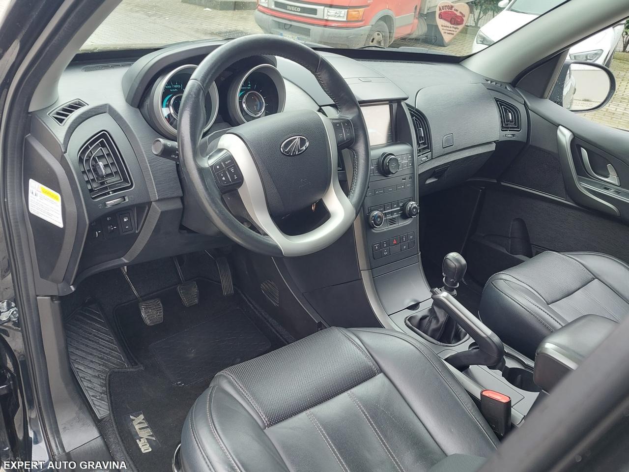 MAHINDRA XUV 500 7 POSTI FULL OPTIONAL