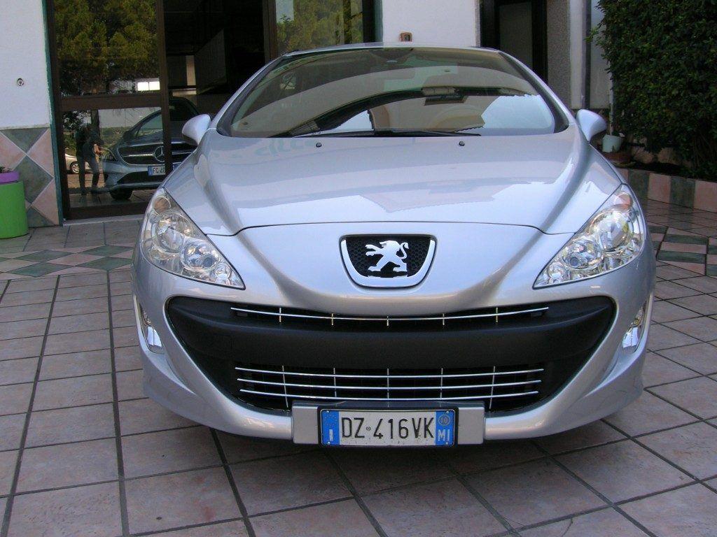 Peugeot 308 1.6 HDi 112CV CC Féline