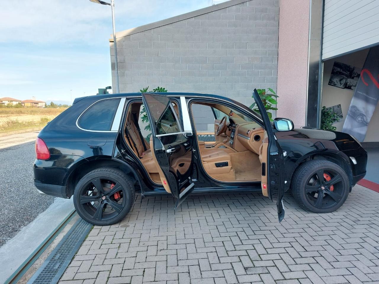 Porsche Cayenne 3.2 V6 cat