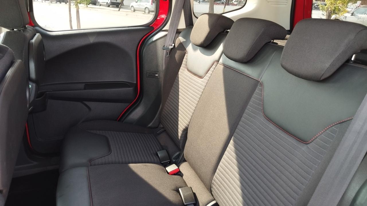 FORD TOURNEO COURIER NAVI-2019