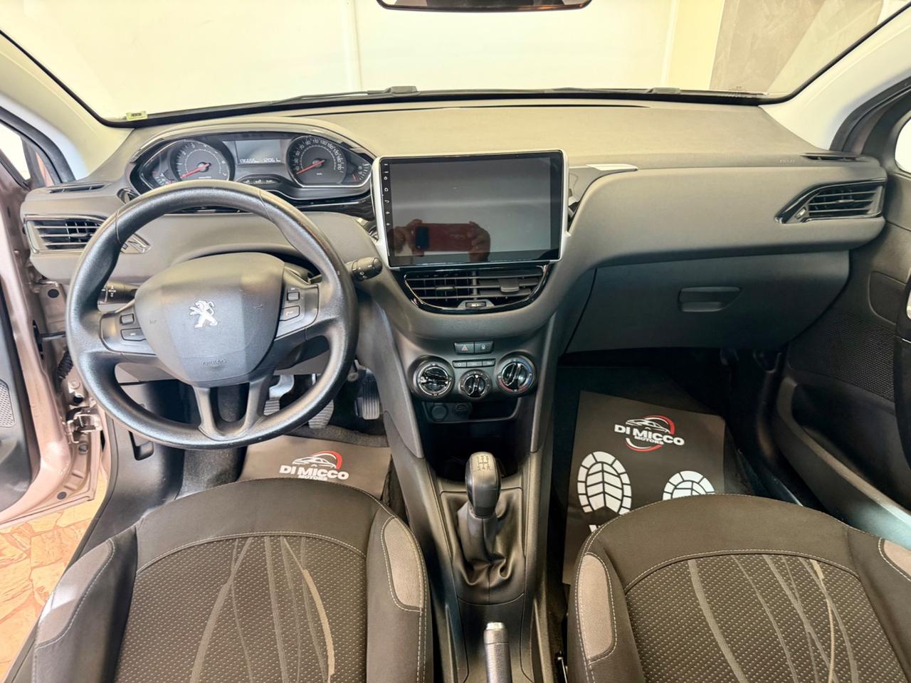 Peugeot 208 1.2 VTi 82 CV 5 porte Allure