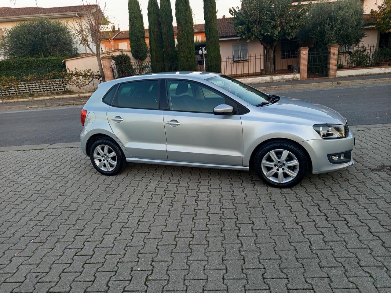 Volkswagen Polo 1.4 5 porte Highline