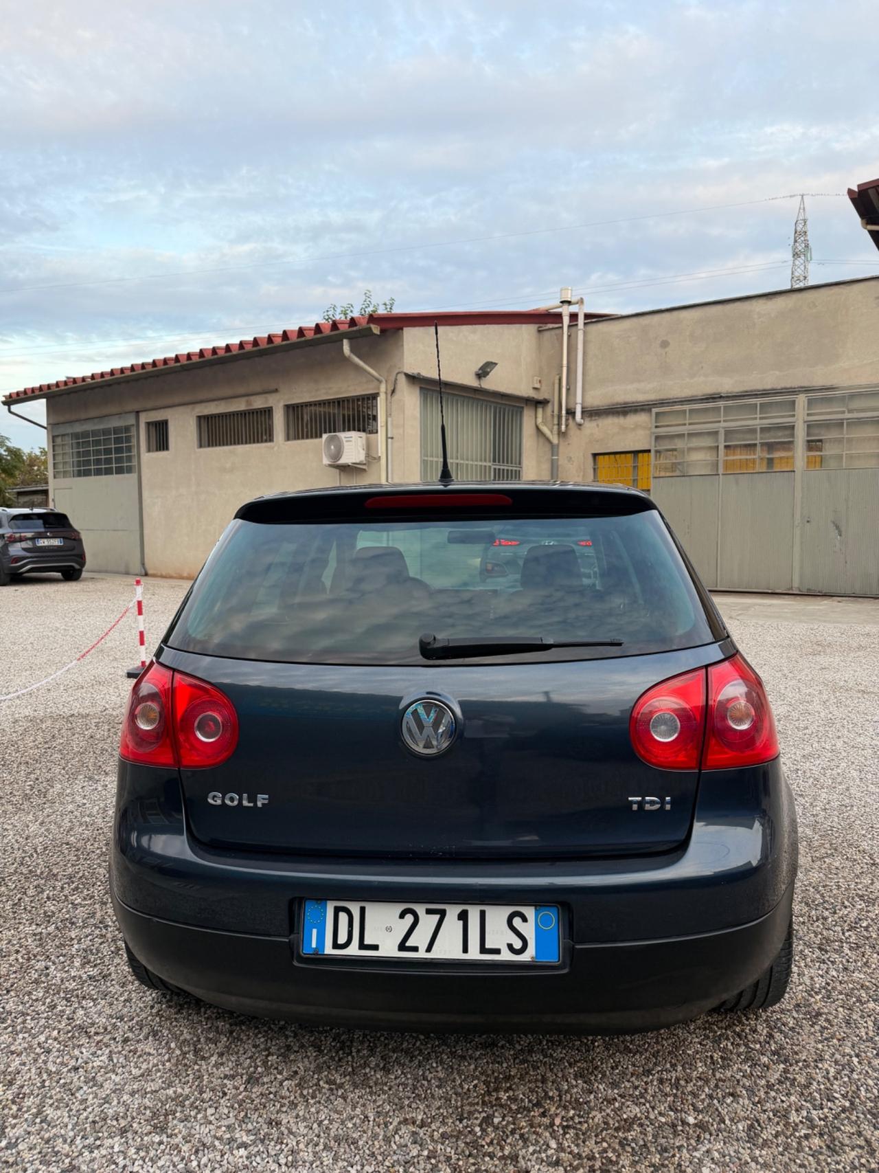 Volkswagen Golf 1.9 TDI DPF 5p. 5m. GT Sport