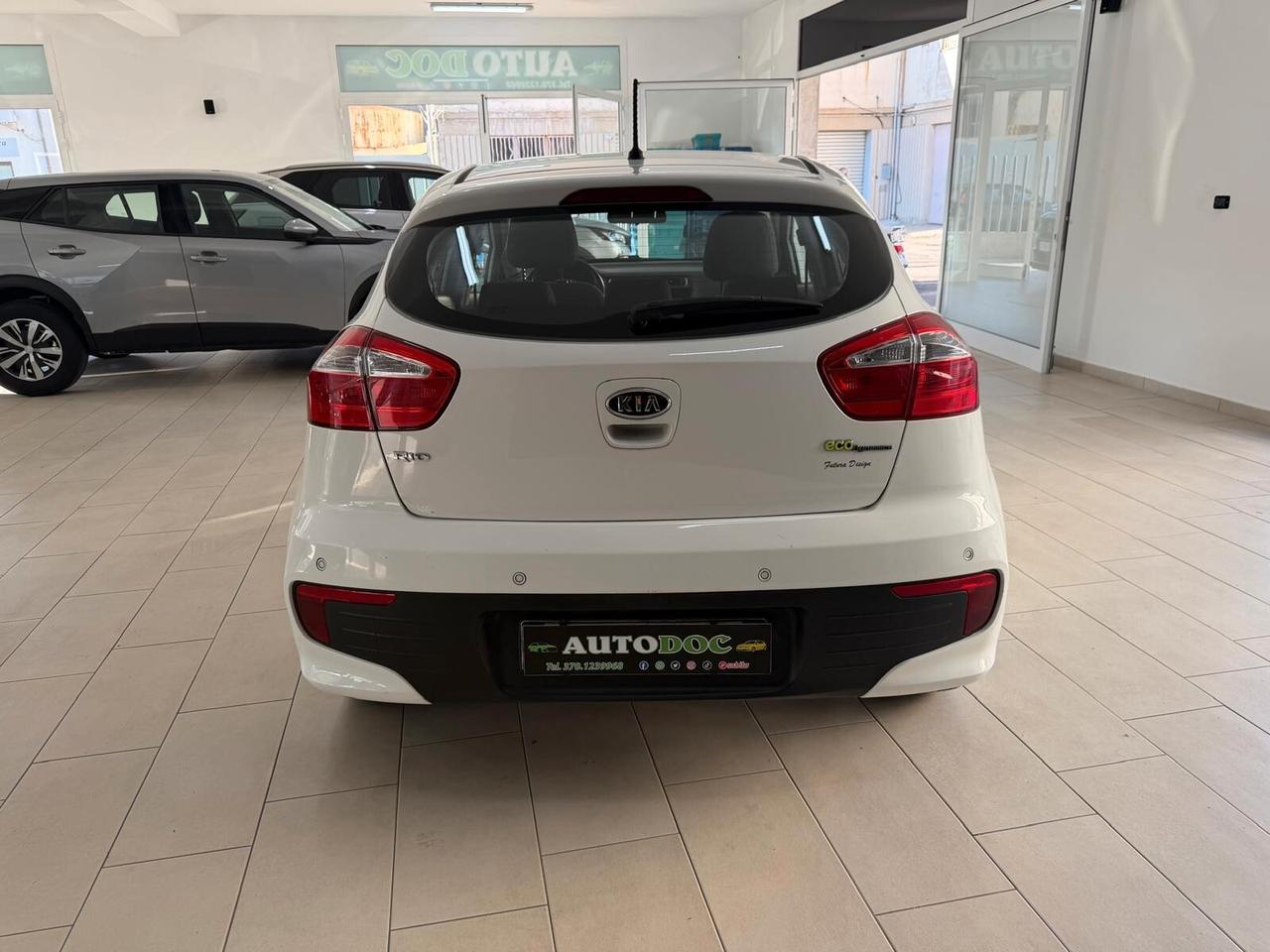 Kia Rio 1.4 CRDi 5p. Cool