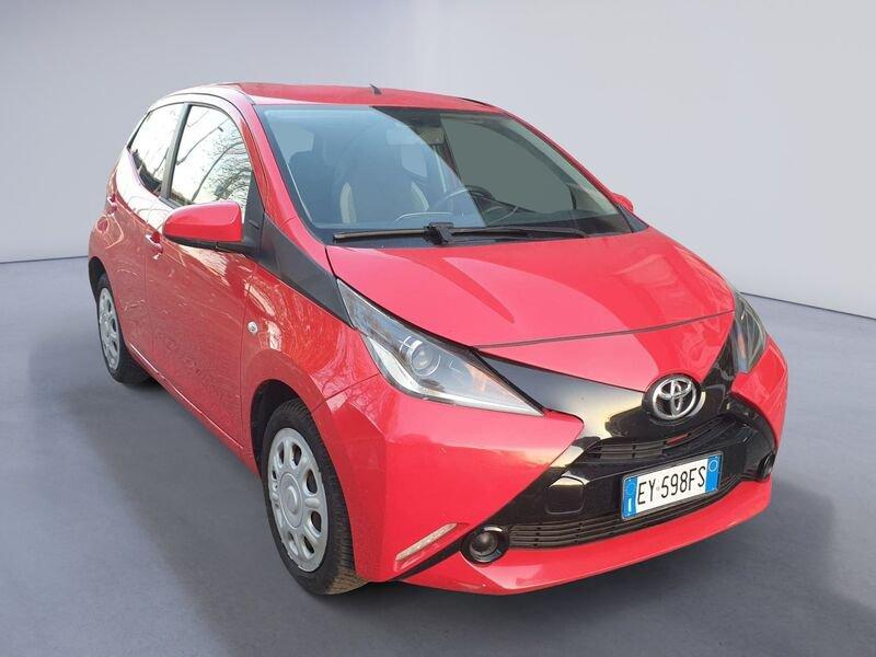 Toyota Aygo Aygo 1.0 69 CV 5 porte x-play