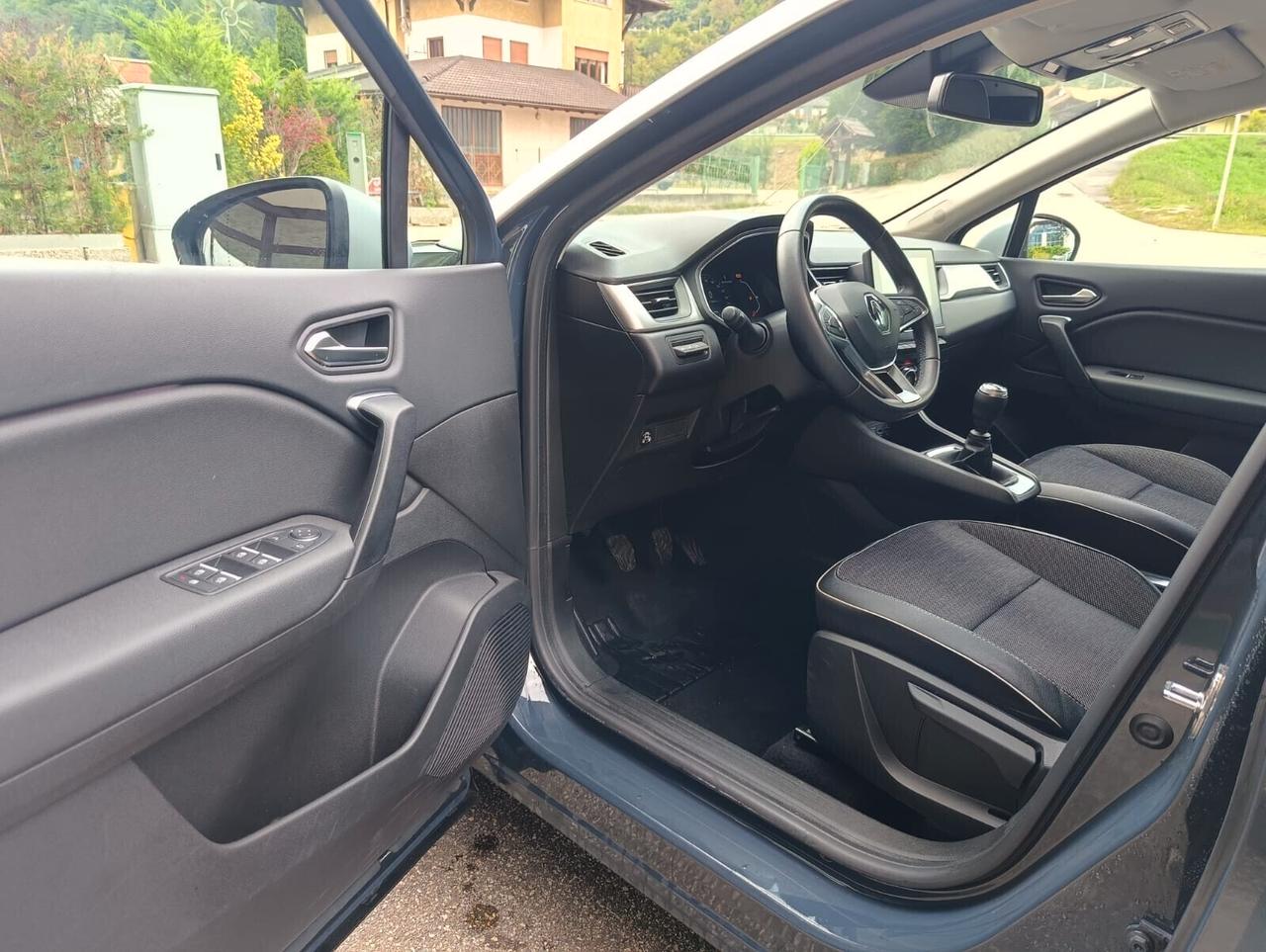 Renault Captur TCe 100 CV GPL Intens