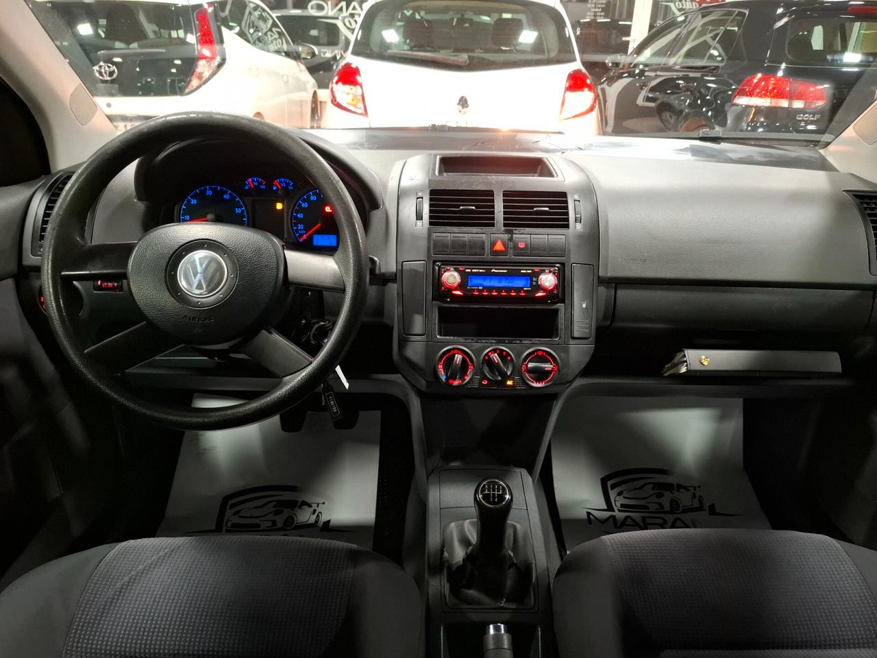 Volkswagen Polo 1.4 benzina Neopatentato