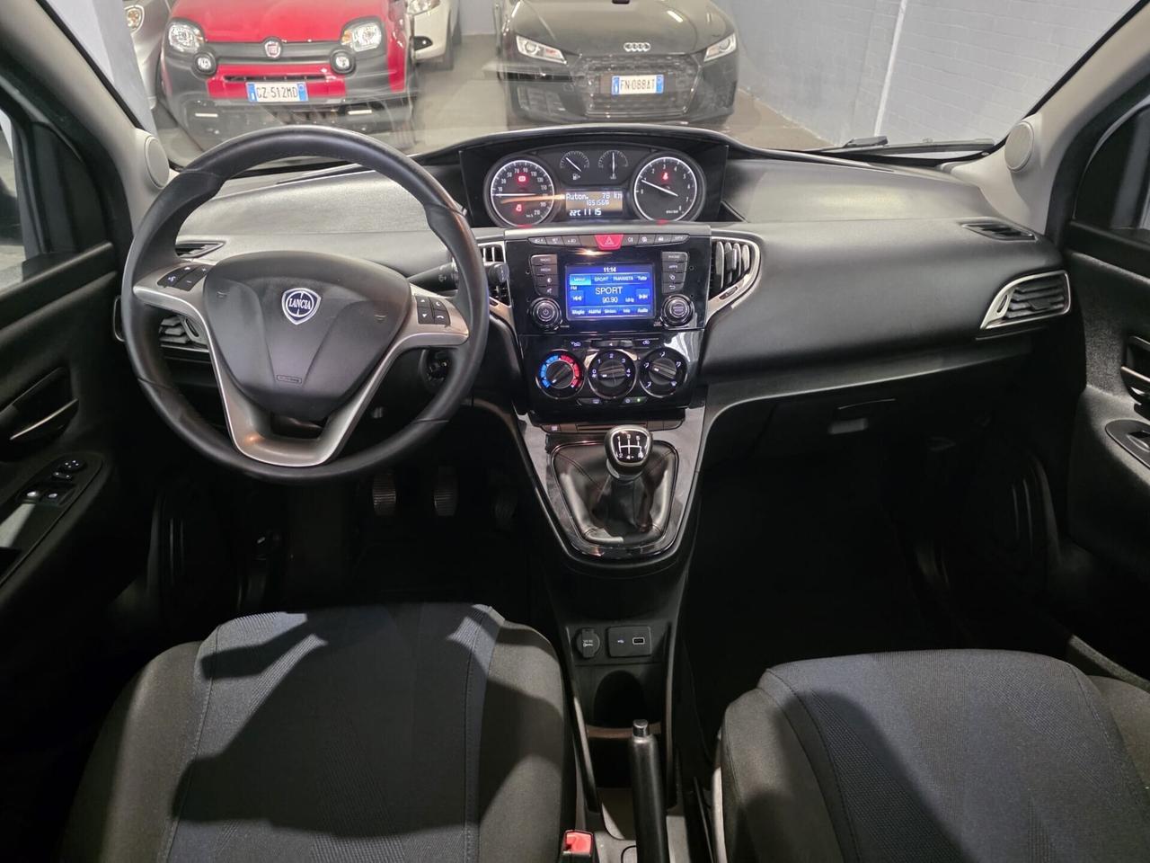 Lancia Ypsilon 1.2 69 CV unico proprietario