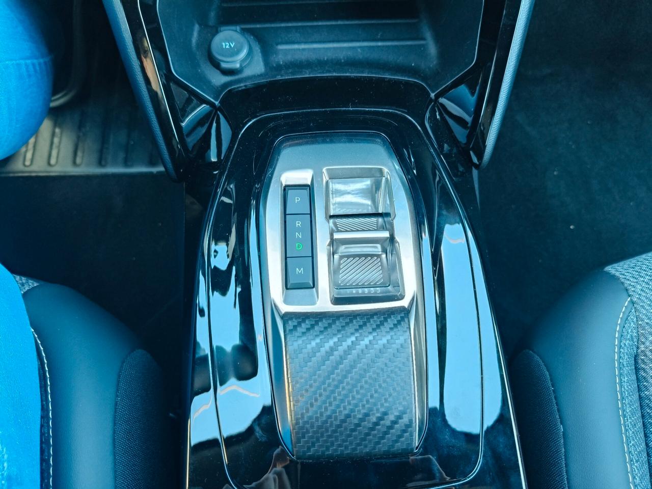 Peugeot 2008 1.5 BlueHDi 130CV EAT8 Allure