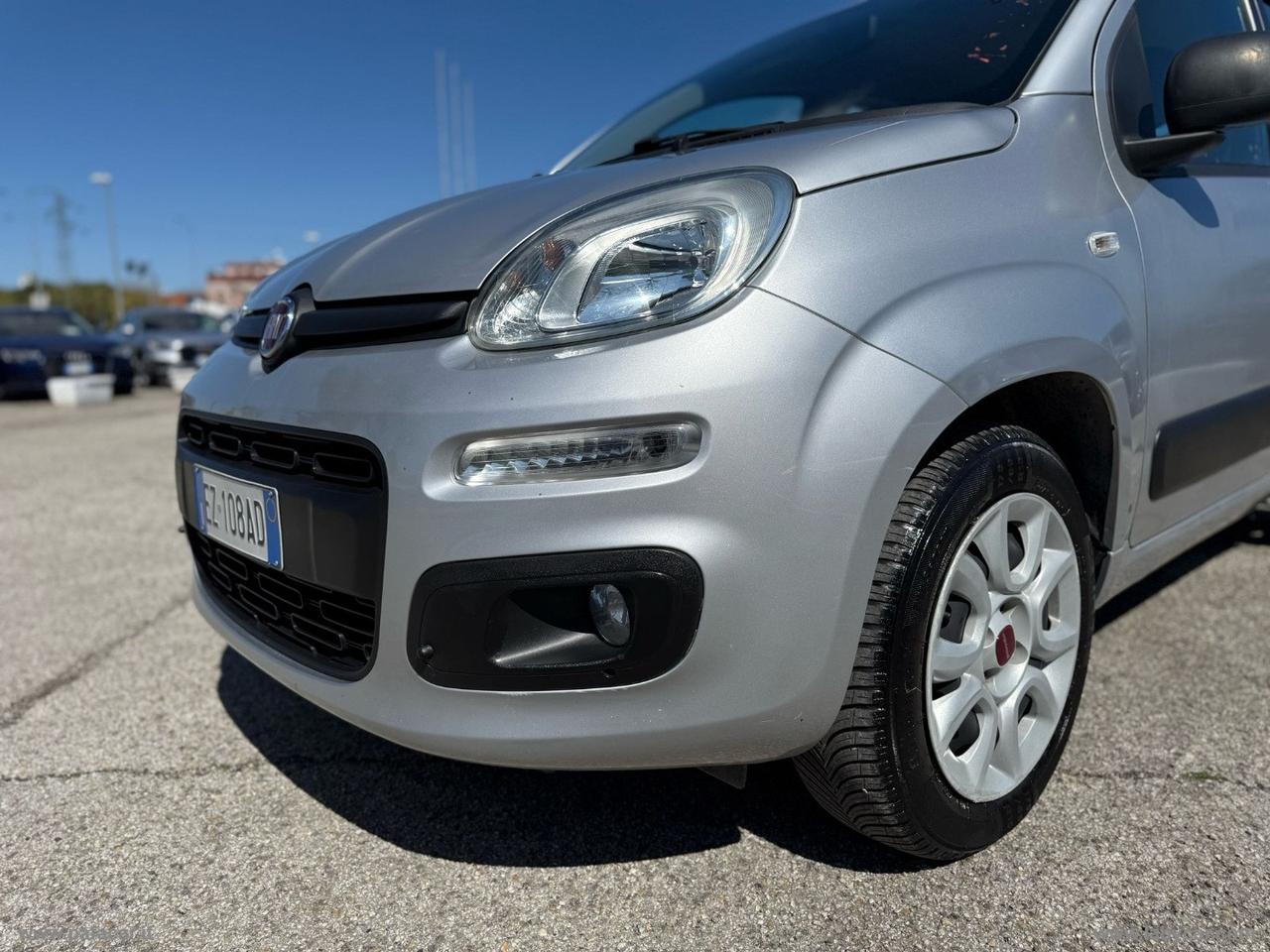 FIAT Panda 0.9 TwinAir Turbo Nat. Pow. Lounge