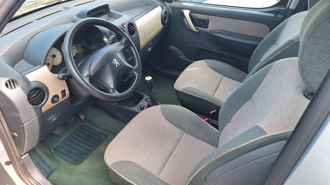 Peugeot Ranch 1.6 5p. XT