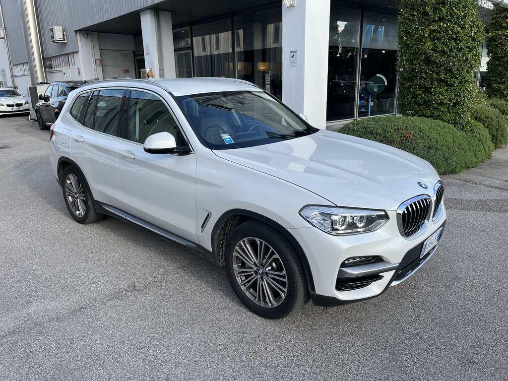 BMW X3 30 e Luxury xDrive Steptronic