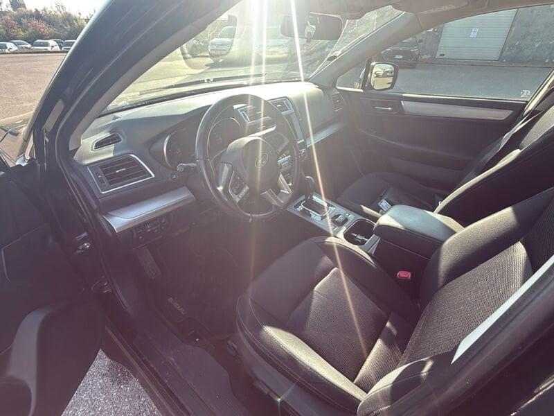 Subaru Outback 2.0D Lineartronic Style